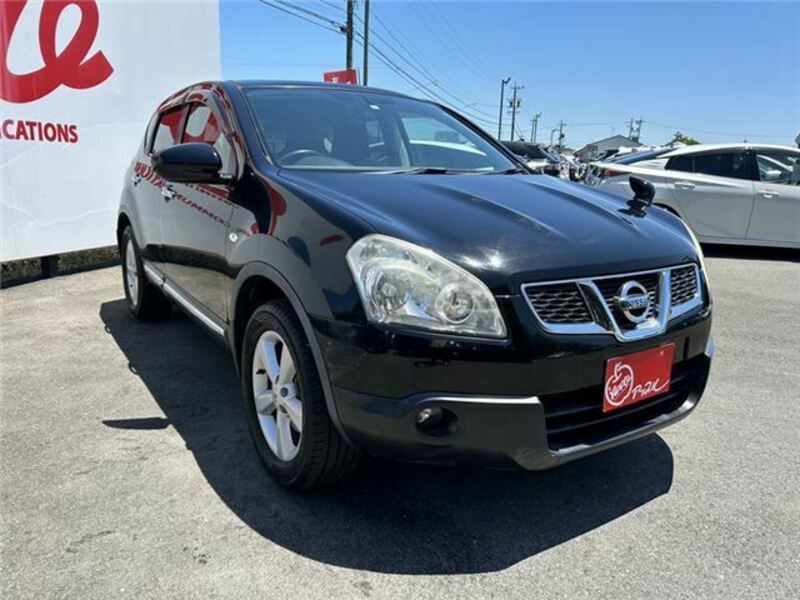 NISSAN DUALIS